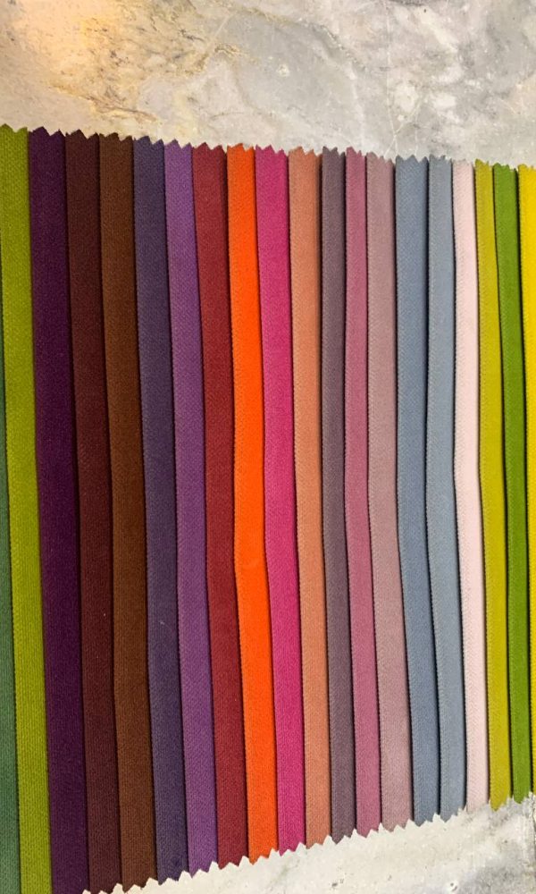 آلبوم رنگ‌های چرم اخوان